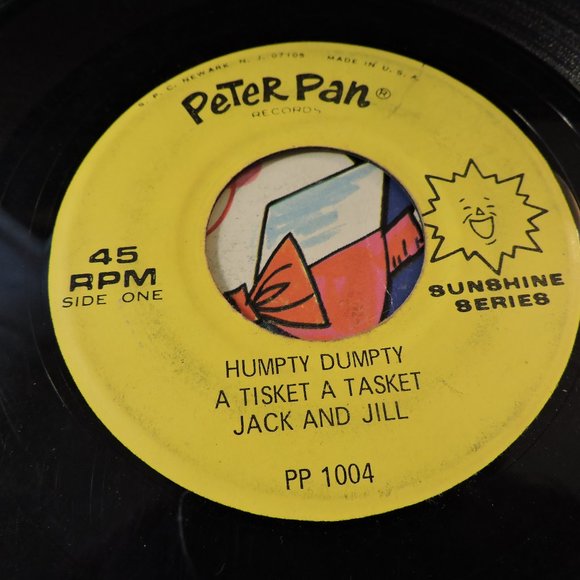 HUMPTY DUMPTY - PETER PAN RECORDS  45 rpm Children's songs BONUS DISCOUNT W/ 4 - Picture 5 of 10